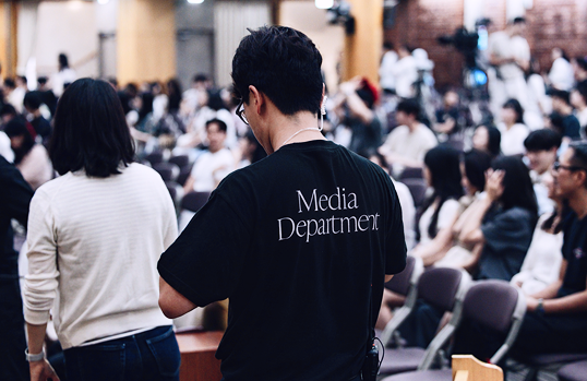 media-team